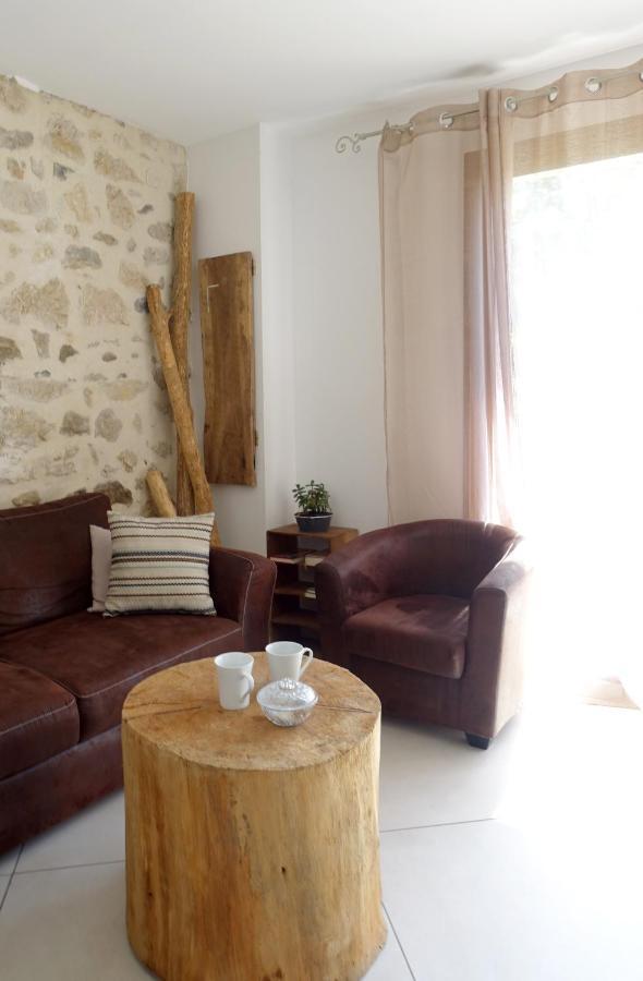 La Ferme De Coron Bed & Breakfast Belley Bagian luar foto